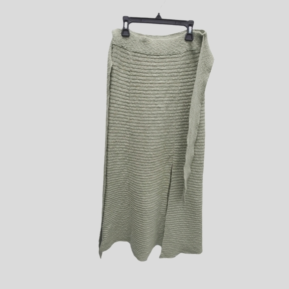 Free People Knit Maxi Skirt "Claudia" Front Slit Mint Green Size S - EUC! - Picture 6 of 12